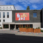Menningars�pan fer aftur af sta�!